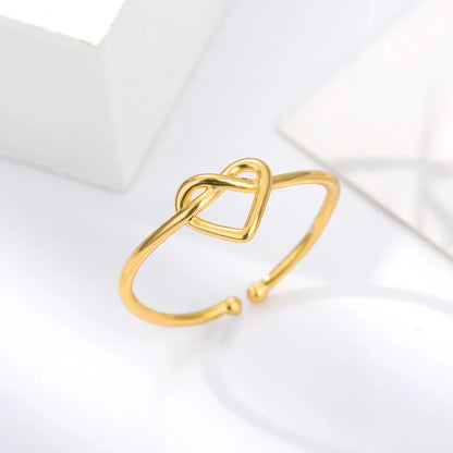 Intertwined Heart Love Ring